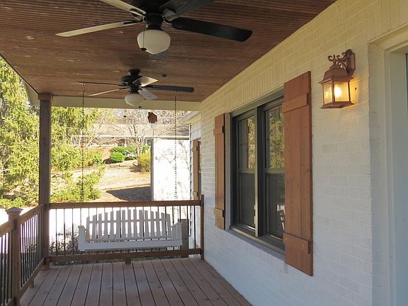 3rd image of 506 Hayworth Dr