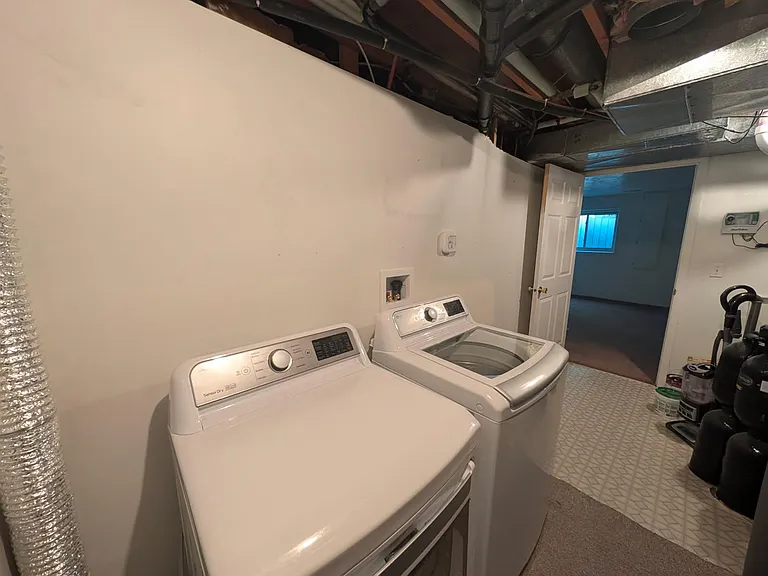 1378 W Appomattox Way — Photo 15