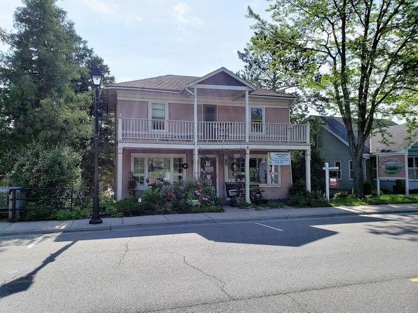 418 Bench St, Taylors Falls, MN 55084