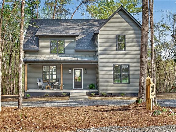 2nd image of 281 Powhatan Rd