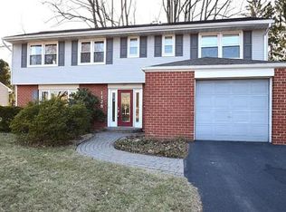1128 N 26th St, Allentown, PA 18104
