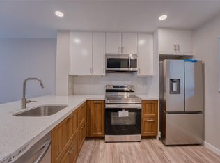 351 Cambridge Rd APT 206, Hollywood, FL 33024