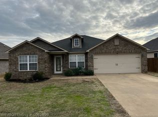 2219 Ridgeway Ln, Barling, AR 72923