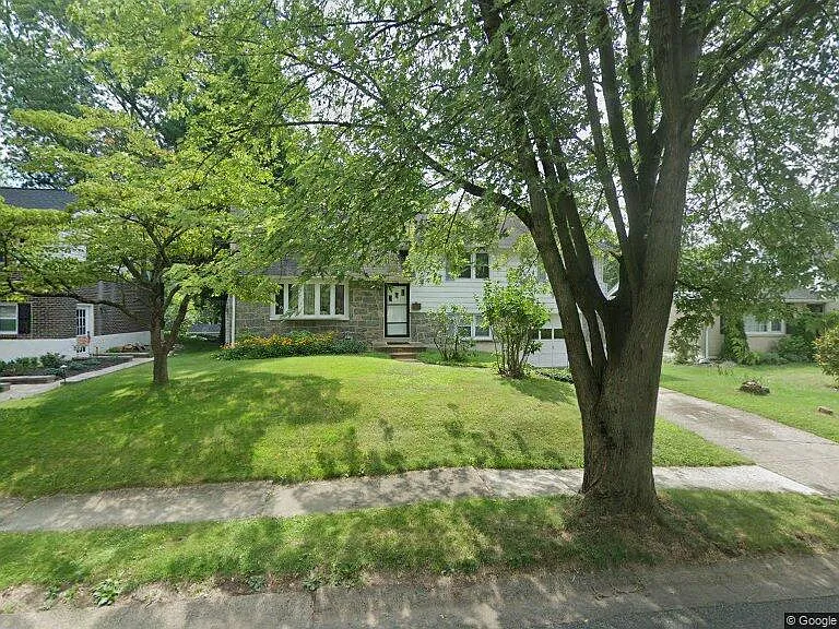 Building Photo - 1204 Crestover Rd