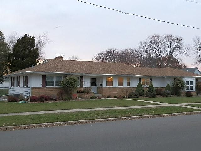 1st image of 819 N Ringold St