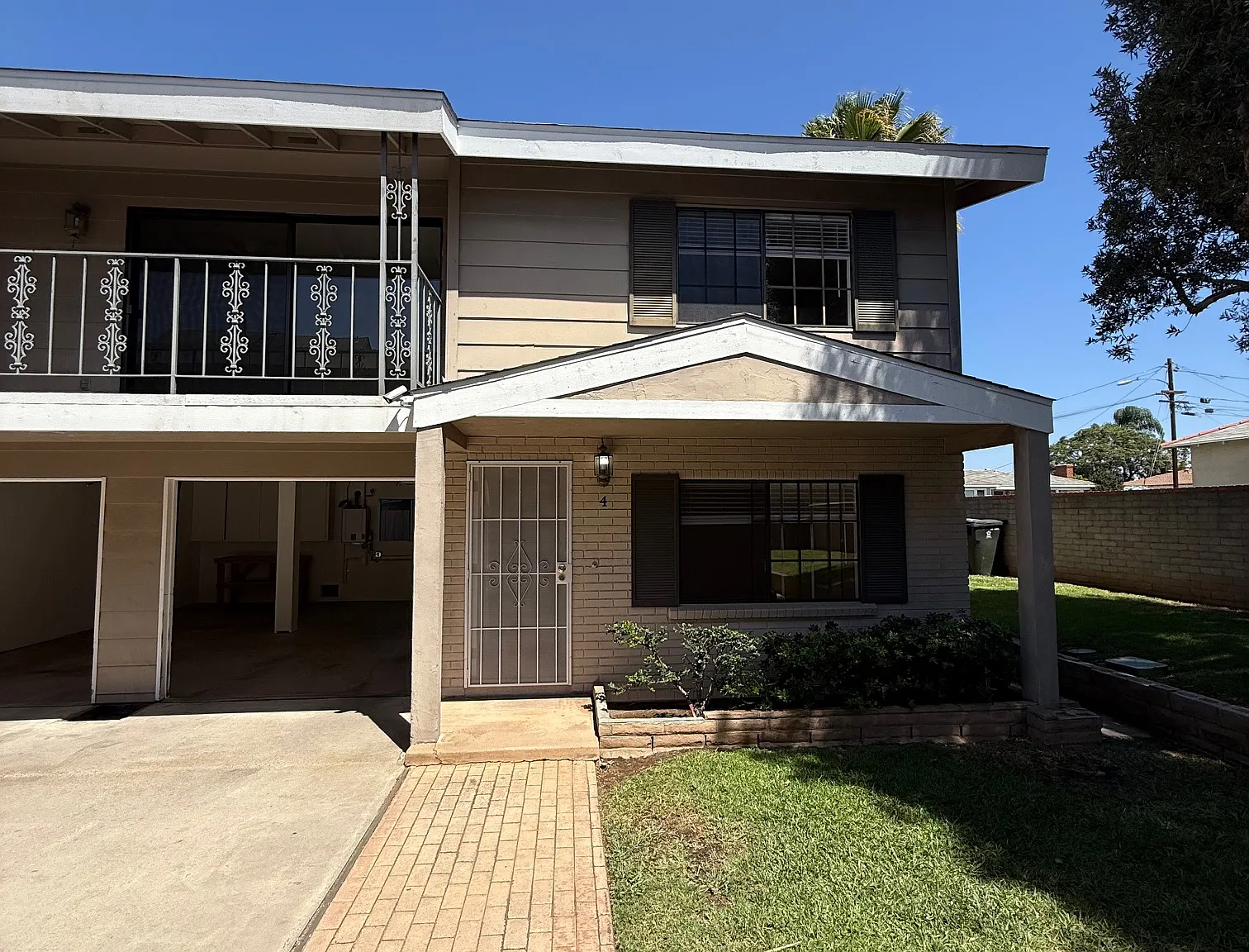 3 bed, 2.5 bath, 1208 sqft, $2,995 — Photo 1