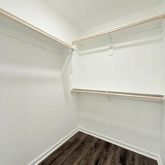 211 S Eagle Ln — Photo 25