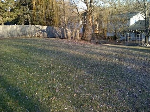4th image of 719 Cheyenne Dr