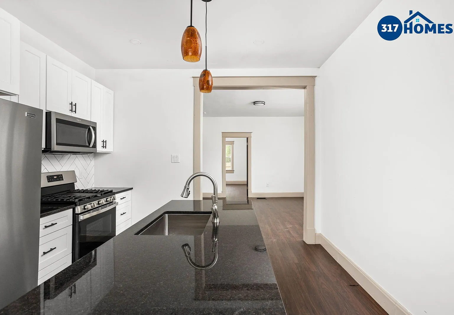 3 bed, 2.0 bath, $1,795 — Photo 1