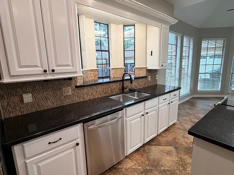 6035 Spring Creek Grove Ln — Photo 8