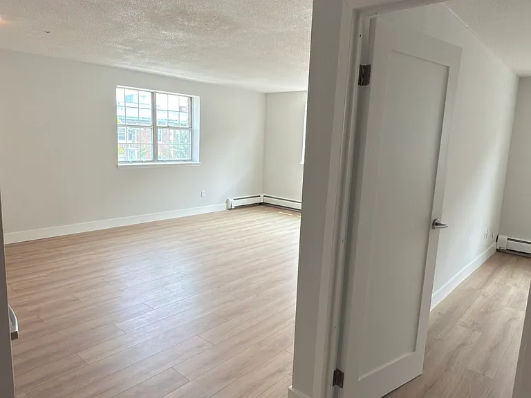 162 Summer St #42AF — Photo 7