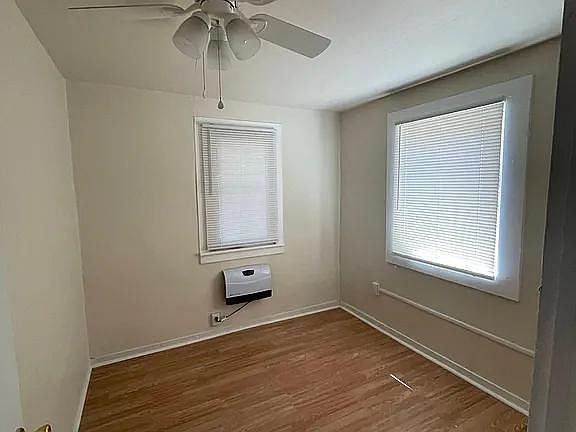 2nd image of 1842 1/2 A St