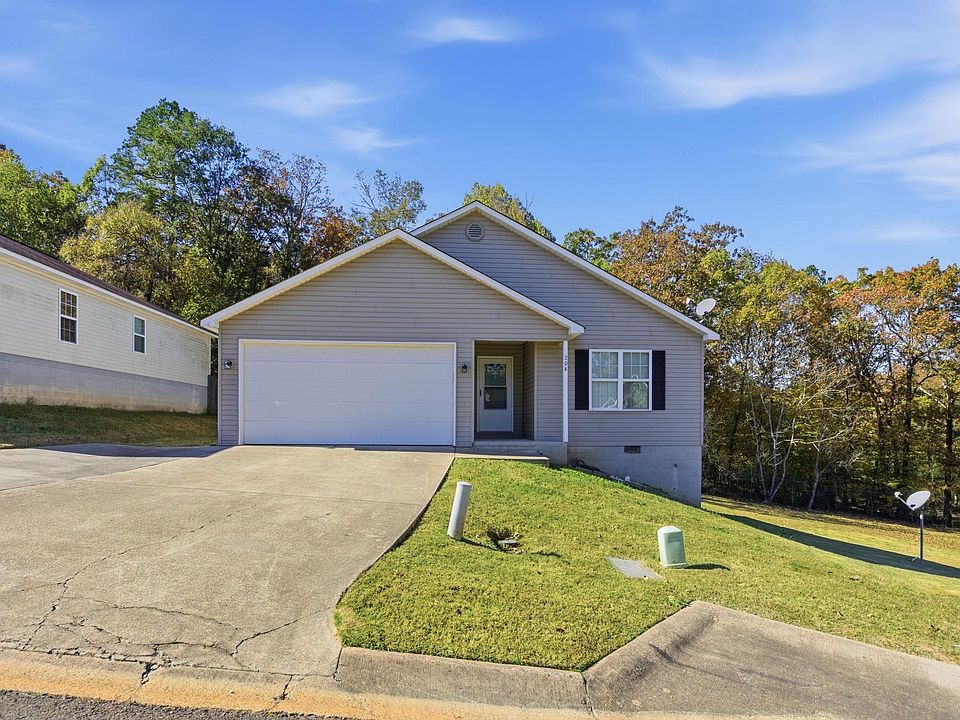 1st image of 204 Leatherwood Loop