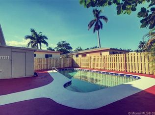1200 N 15th Ct, Hollywood, FL 33020