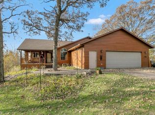 22483 Fairfield Rd, Saint Cloud, MN 56301
