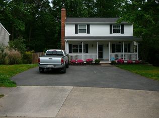 8470 Misty Blue Ct, Springfield, VA 22153