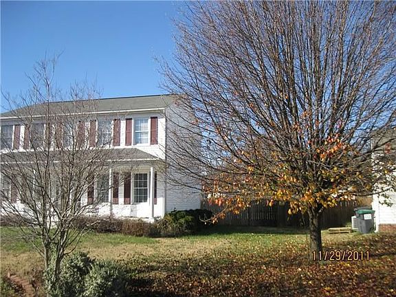 2nd image of 6015 Three Cedars Ln