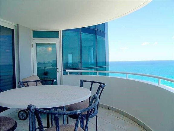 3rd image of 6301 Collins Ave APT 2905