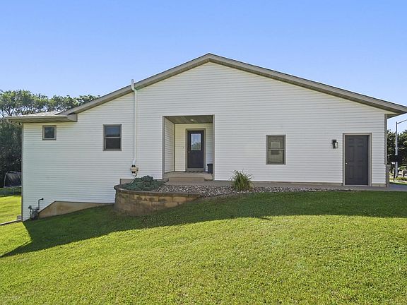 2nd image of 1041 Kristy LANE