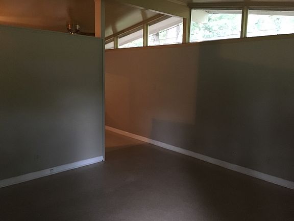 3rd image of 4211 Kildare Dr