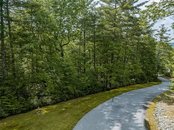 43 Ledgeview Road, Cashiers, NC 28717