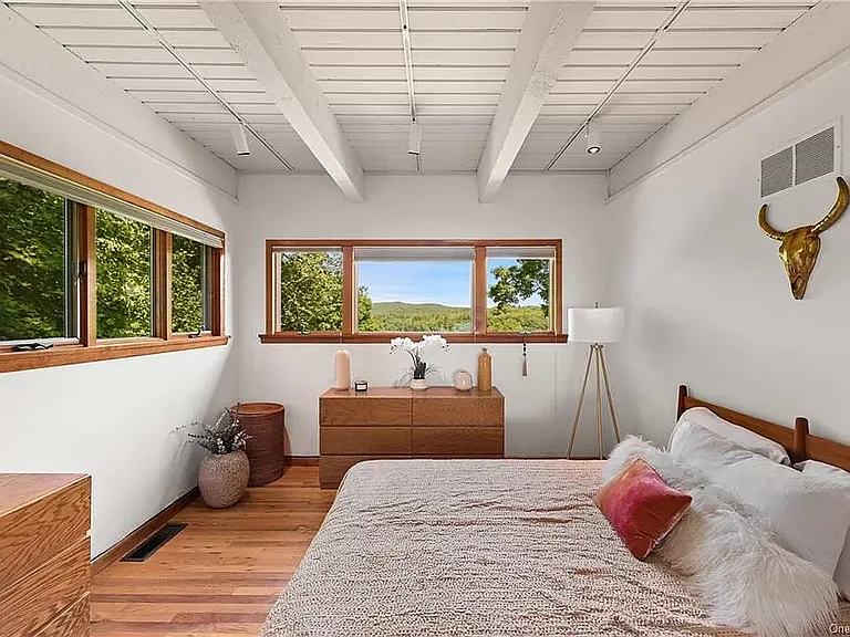 140 Batten Rd — Photo 18