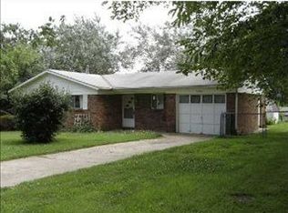 2207 Magnolia Dr, Springdale, AR 72762