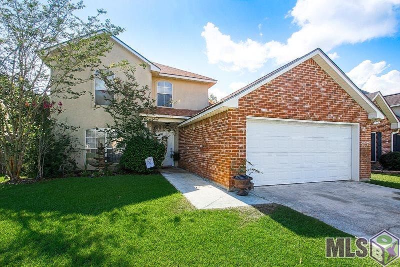 1st image of 23934 Rosemont Dr