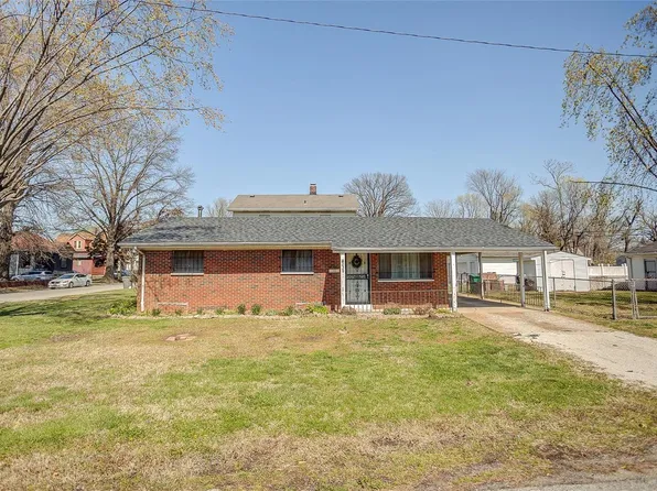 2301 Belleview Ave, East Saint Louis, IL 62205