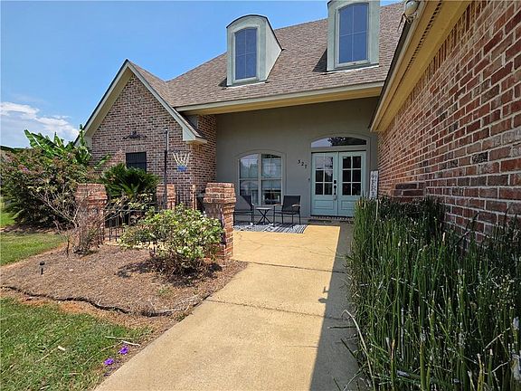 2nd image of 327 Fulton Rd