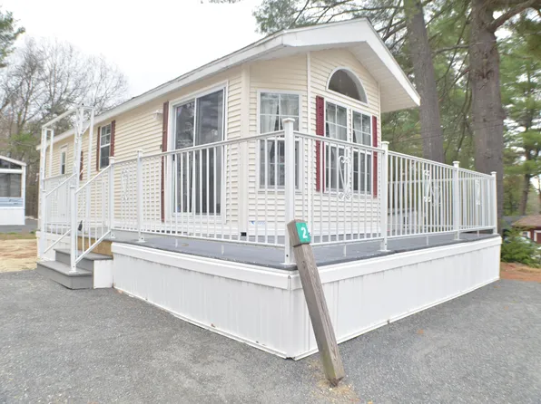 46 Beaver Pond Road #2, Farmington, NH 03835