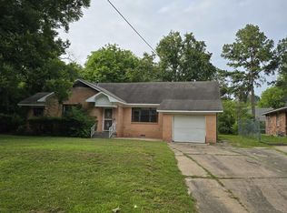 300 W 11th Ave, Pine Bluff, AR 71601