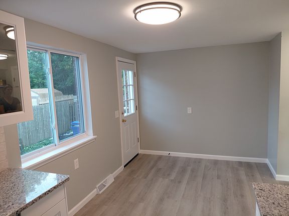 2nd image of 102 Maple Ave #3