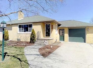 4701 Richardson Dr, Bay City, MI