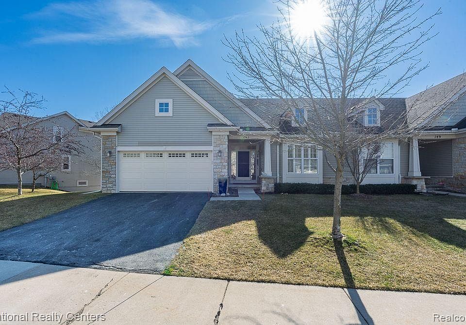 1st image of 145 Stony Lake Dr