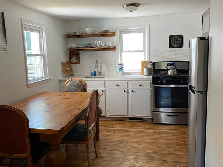 293 Hillside Ave #HOUSE — Photo 8