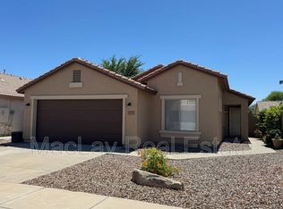 2747 E Dragoon Cir, Mesa, AZ 85204