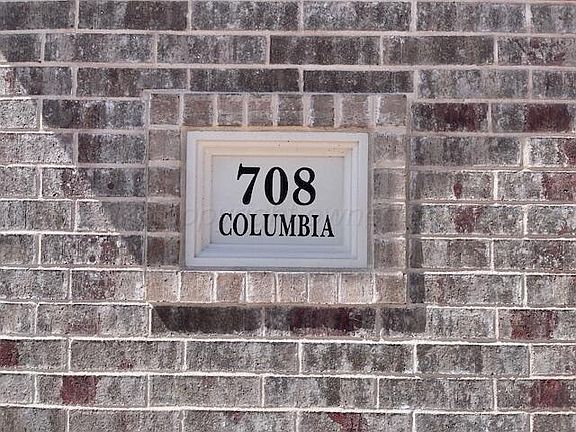 2nd image of 708 Columbia Dr