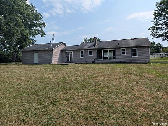 4th image of 9057 N Vassar Rd