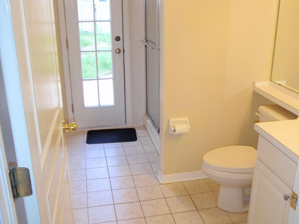 1st image of 8742 Ashworth Dr
