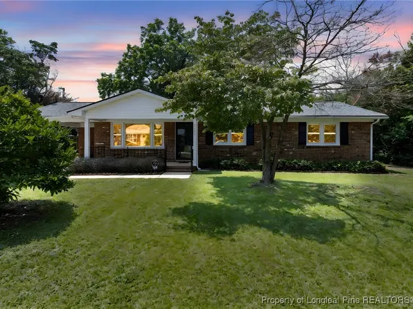 7529 Cliffbourne Dr, Fayetteville, NC 28303