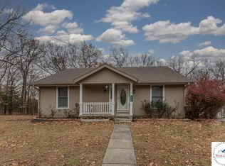 27441 Karrs Park Ave, Warsaw, MO 65355