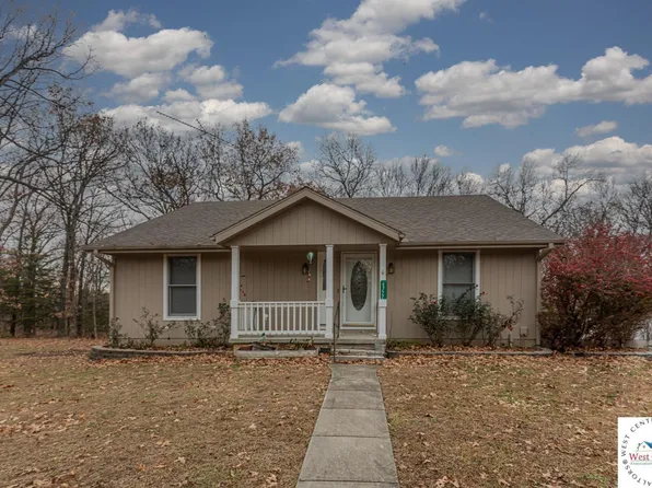 27441 Karrs Park Ave, Warsaw, MO 65355