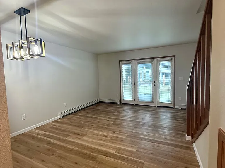 2805 Cowles St #3 — Photo 3