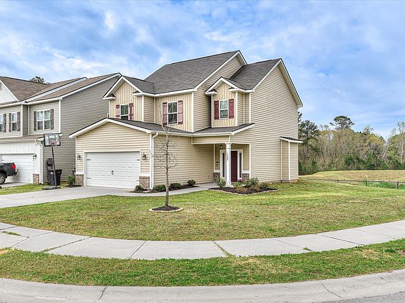 3rd image of 1302 Batchelor Court