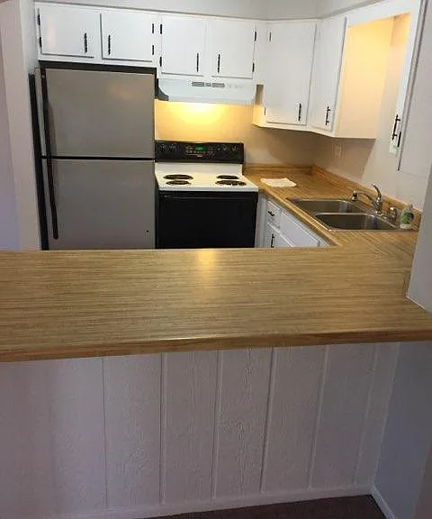 1307 N Richmond Rd #E — Photo 18