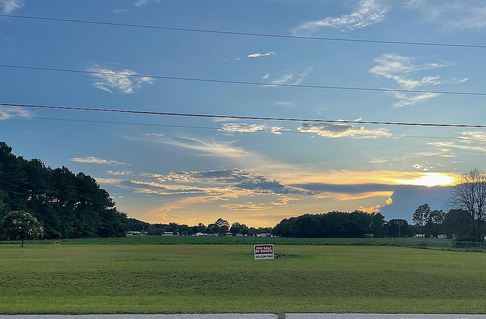 2nd image of 9318 Midway Rd