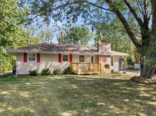 7442 Gemini Dr, Rockford, IL 61103