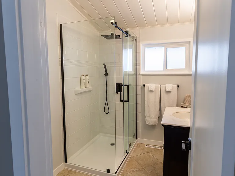 1455 Edwards Dr — Photo 30