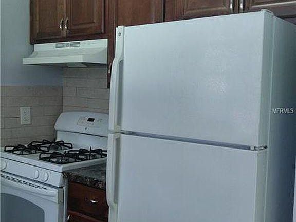 4th image of 415 San Lanta Cir
